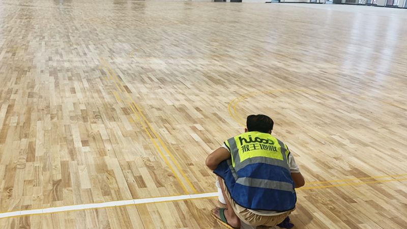 强化复合地板定制加工：揭秘定制背后的工艺与品质